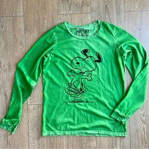 Freecity snoopy green long sleeve shirt